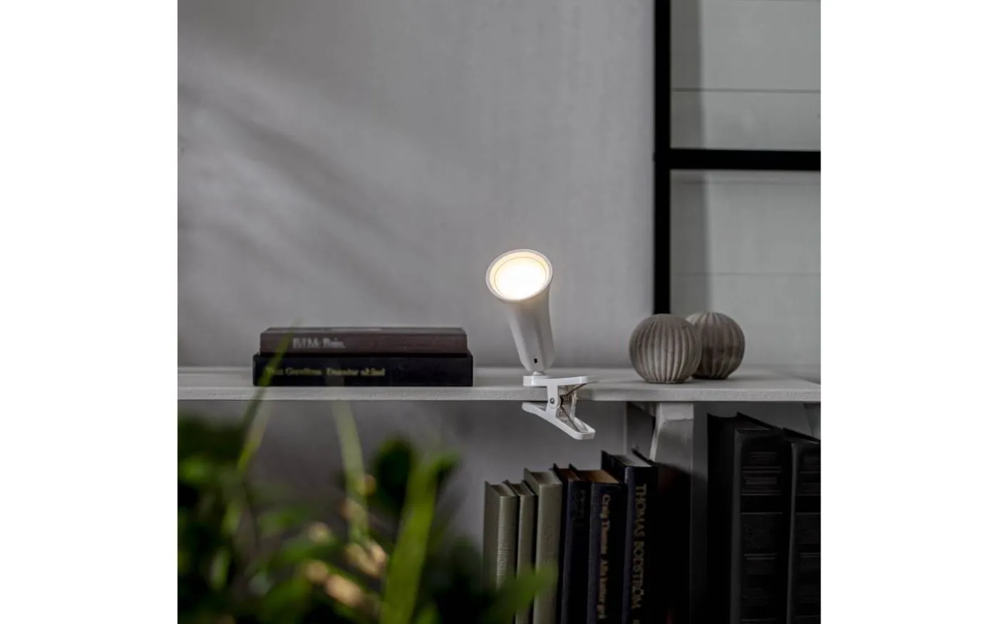 Functional Uppladdningsbar Bordslampa 3-in-1 Vit