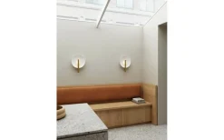 Furiko Vägglampa Borstad Mässing