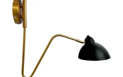 Futura Vägglampa Svart med Mässingsarm