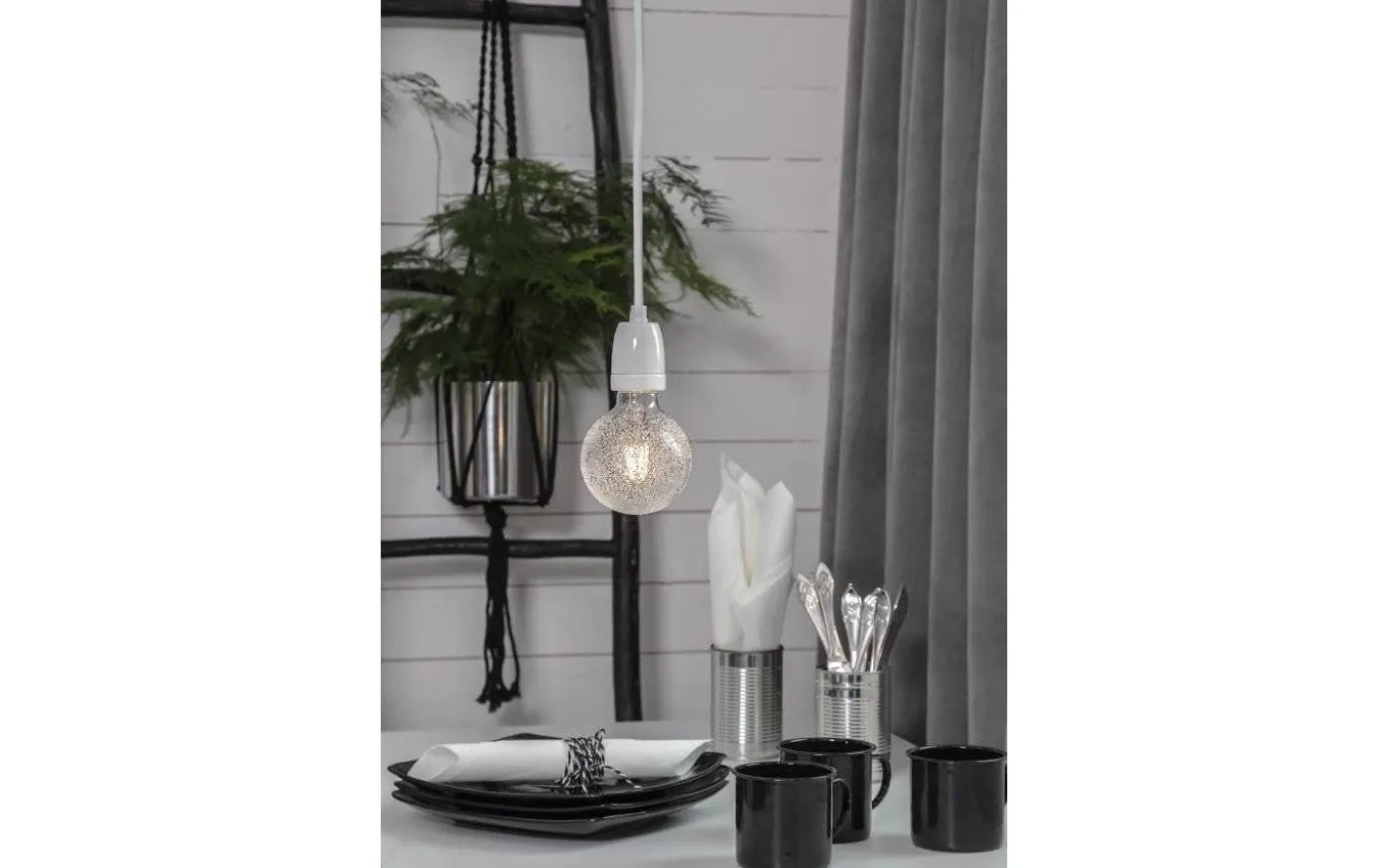 Glaze Textilsladd 5m med Porslinssockel E27 Vit