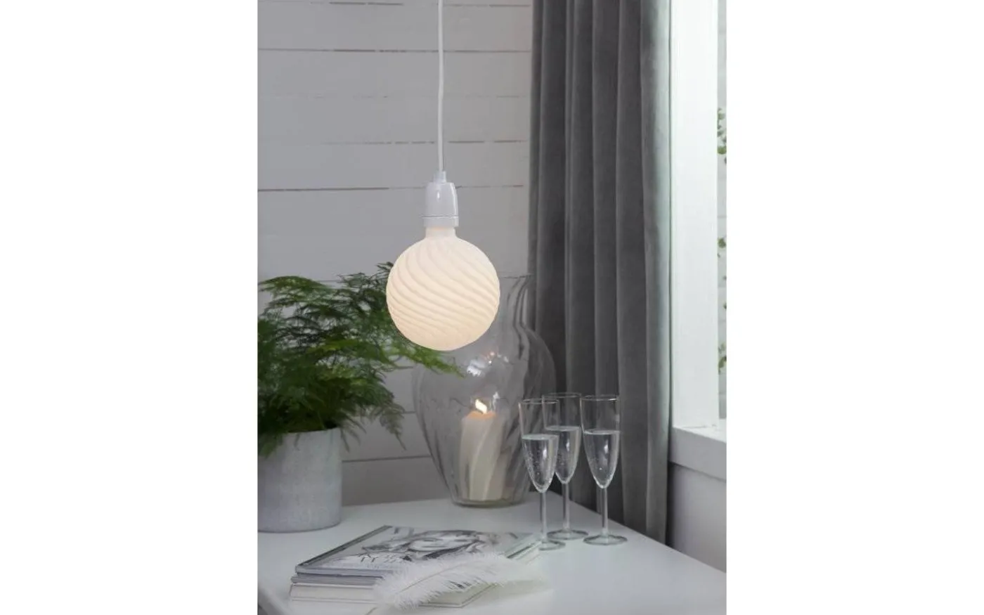 Glaze Textilsladd 5m med Porslinssockel E27 Vit