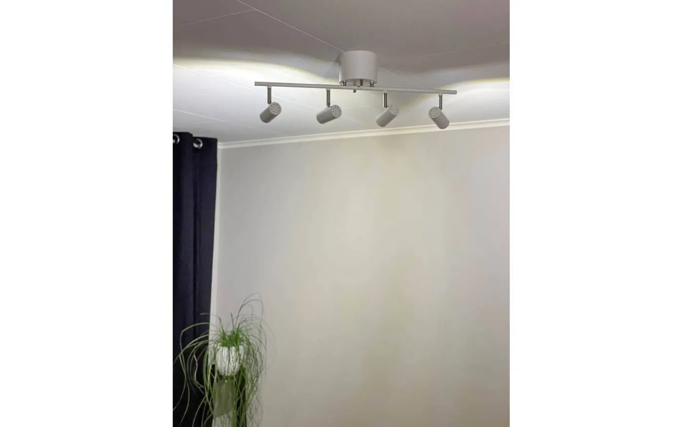 Gusto Takspotlight 66cm LED 4x5W 3000K Vit/Krom