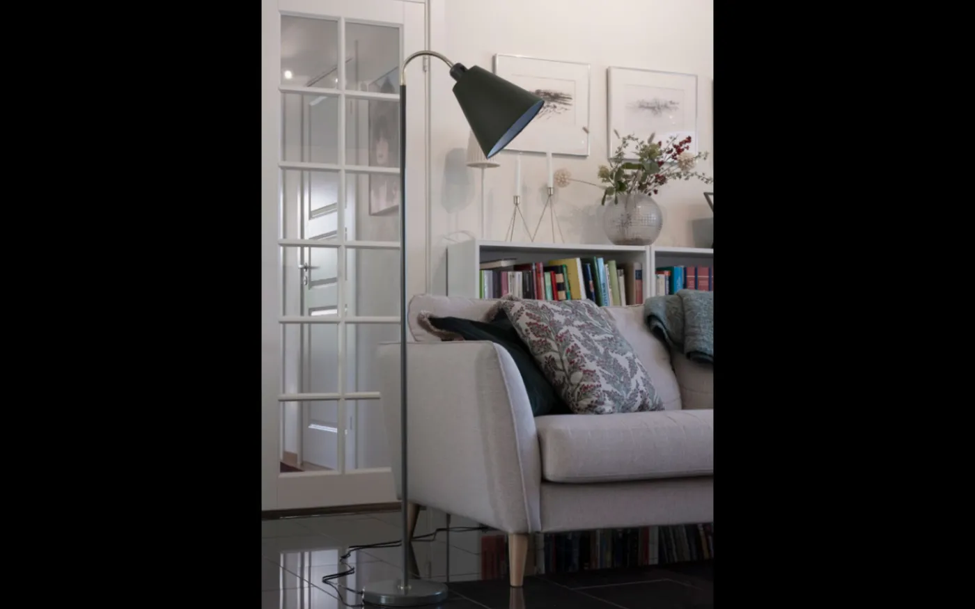 Haga Golvfot 1L 140cm Gröngrå