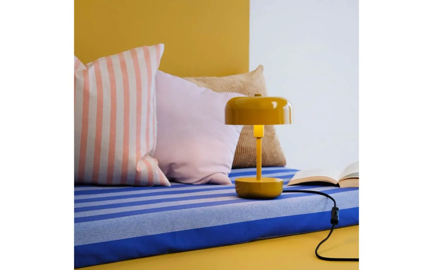 Haipot Bordslampa 26cm Currygul