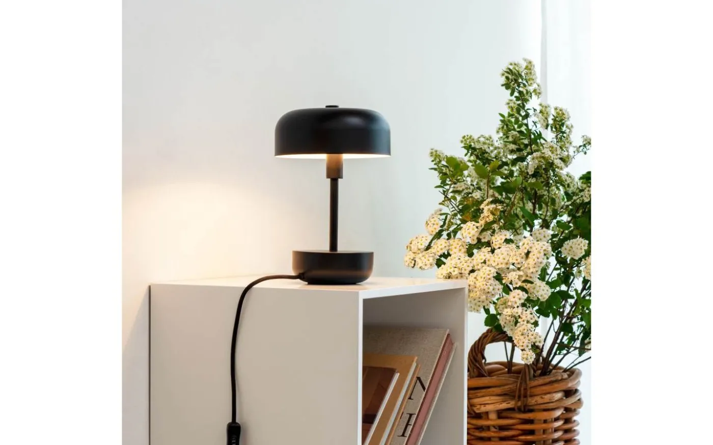 Haipot Bordslampa 26cm Svart