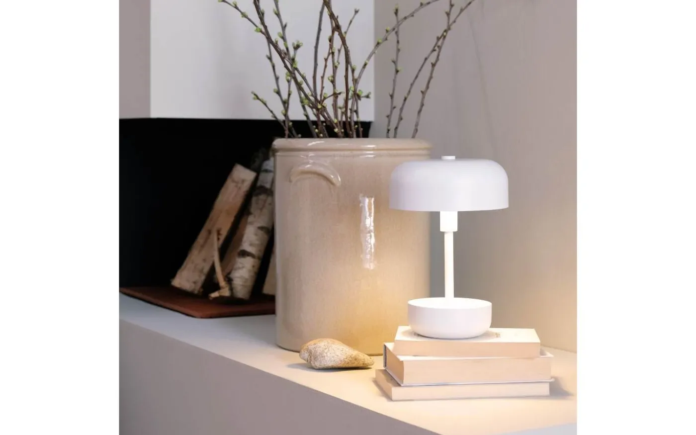 Haipot Uppladdningsbar Bordslampa 26cm LED 3000K 3W Vit IP44