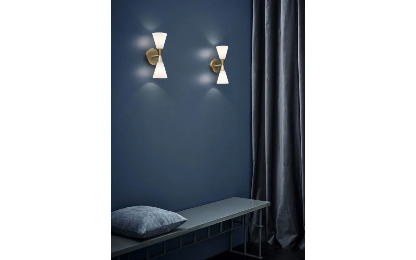 Harlekin Duo Vägglampa Mässing