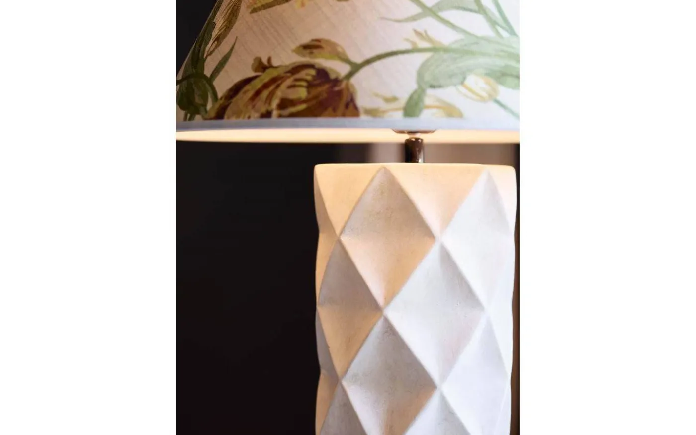 Hazel Lampfot Beige 43cm