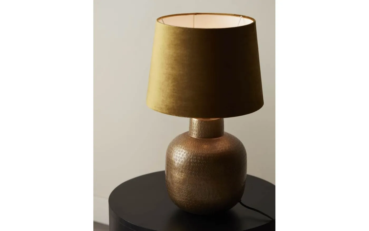 Henry Lampfot 34cm Antikmässing