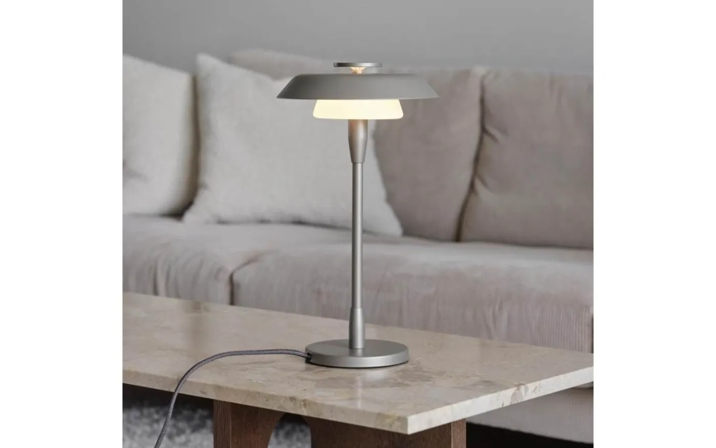 Horisont Bordslampa 36,5cm Metallic Champagne