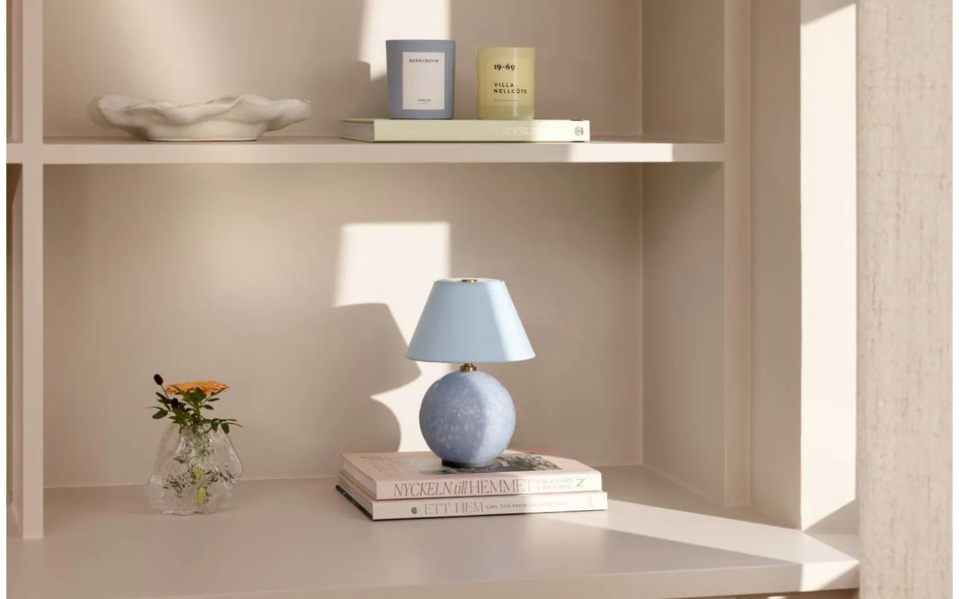 Iris Portabel Bordslampa 23cm Duvblå