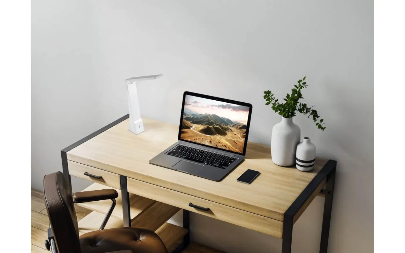 La Seca Skrivbordslampa 26cm Batteri+USB LED 3000/4000/5000K 1,8W Vit