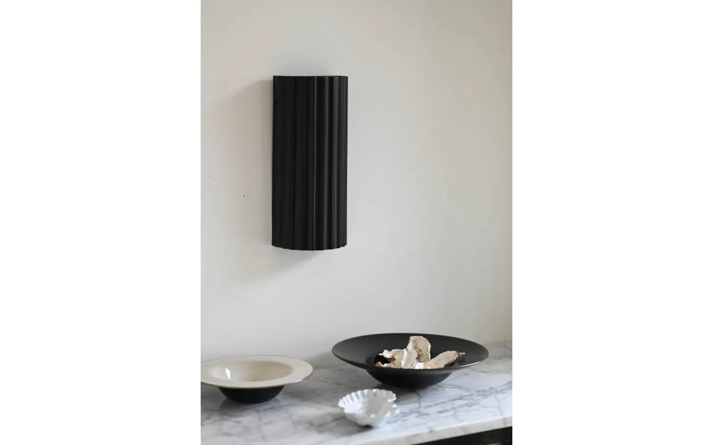 Legacy Vägglampa Svart/Antik Mässing