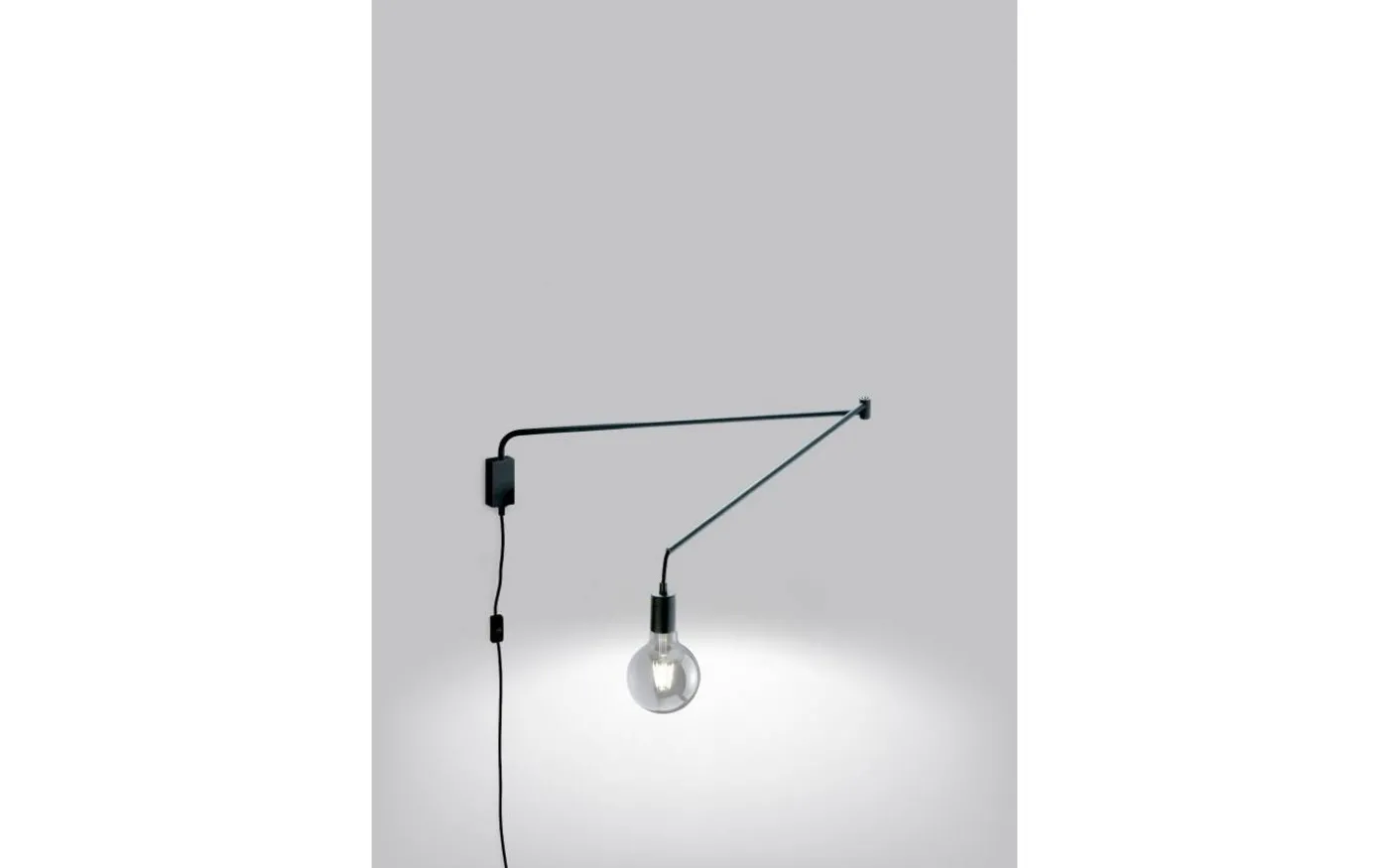 Line Vägglampa E27 mattsvart