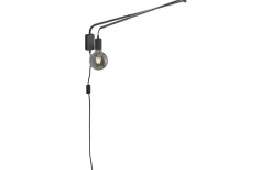 Line Vägglampa E27 mattsvart