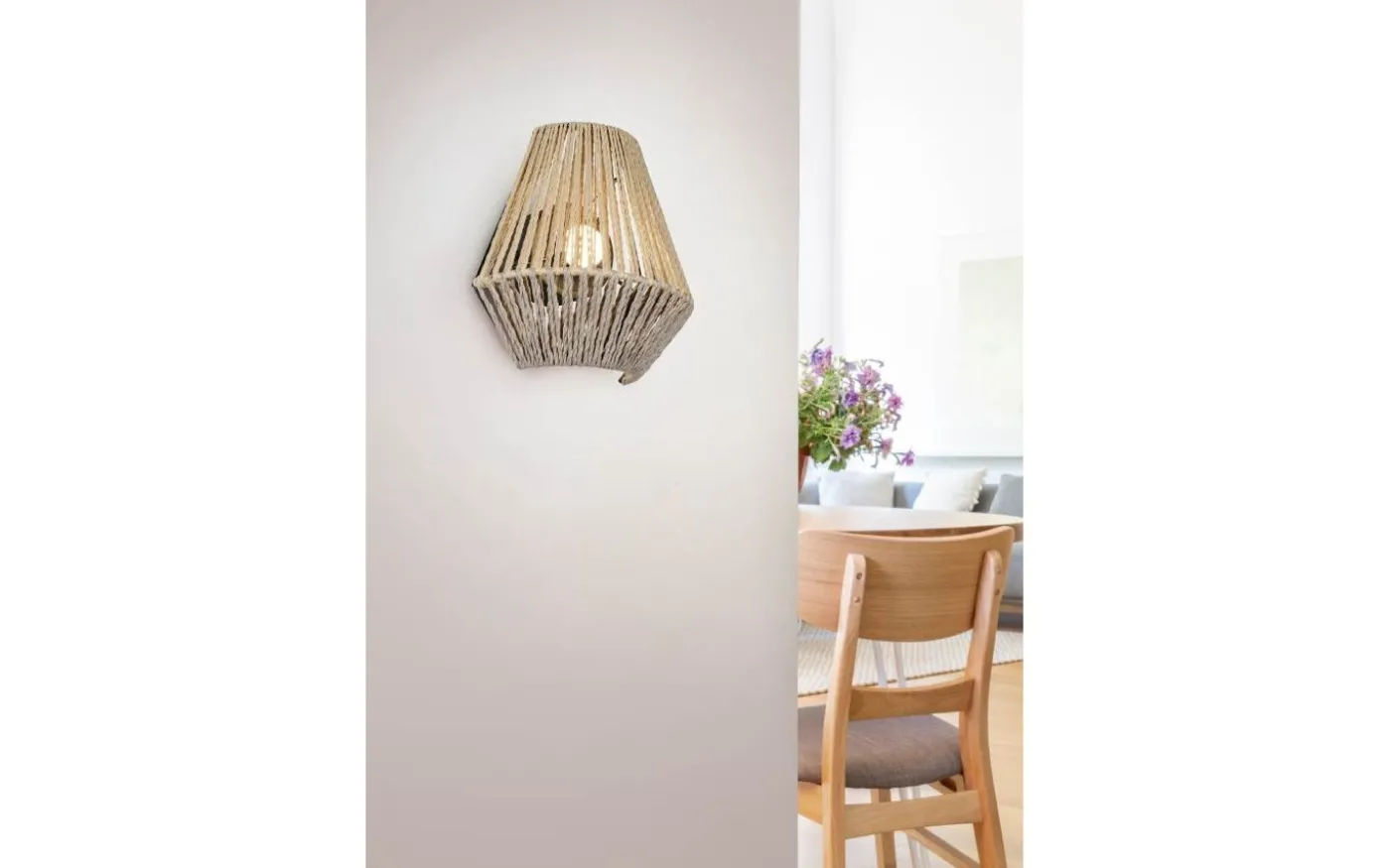 Lira Vägglampa LED ljusbrun uppladdningsbar