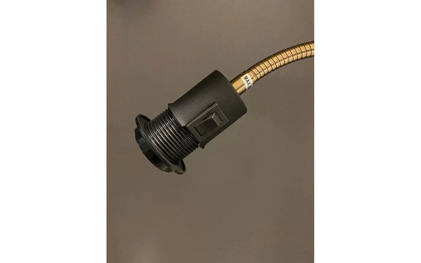 Ljusdal Golvfot 140cm 3L Svart/Matt Mässing Ex. Lampskärmar