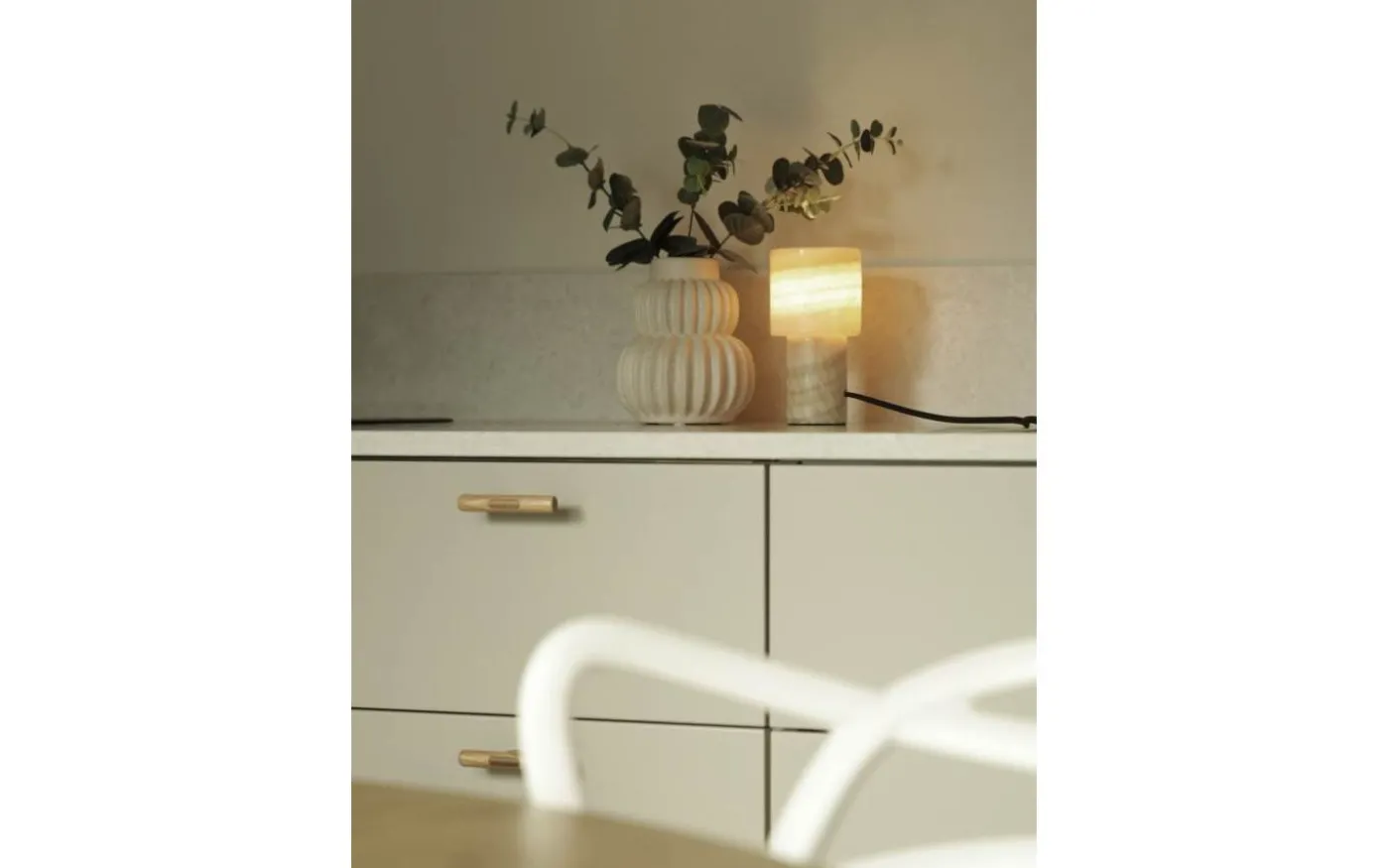 Lucie Bordslampa 16cm Marmor ink Ljuskälla