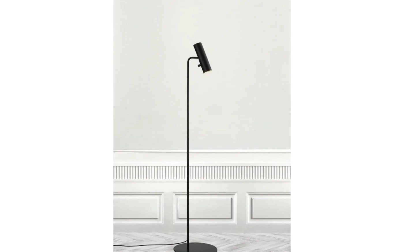 Mib 6 Golvlampa 140cm Svart