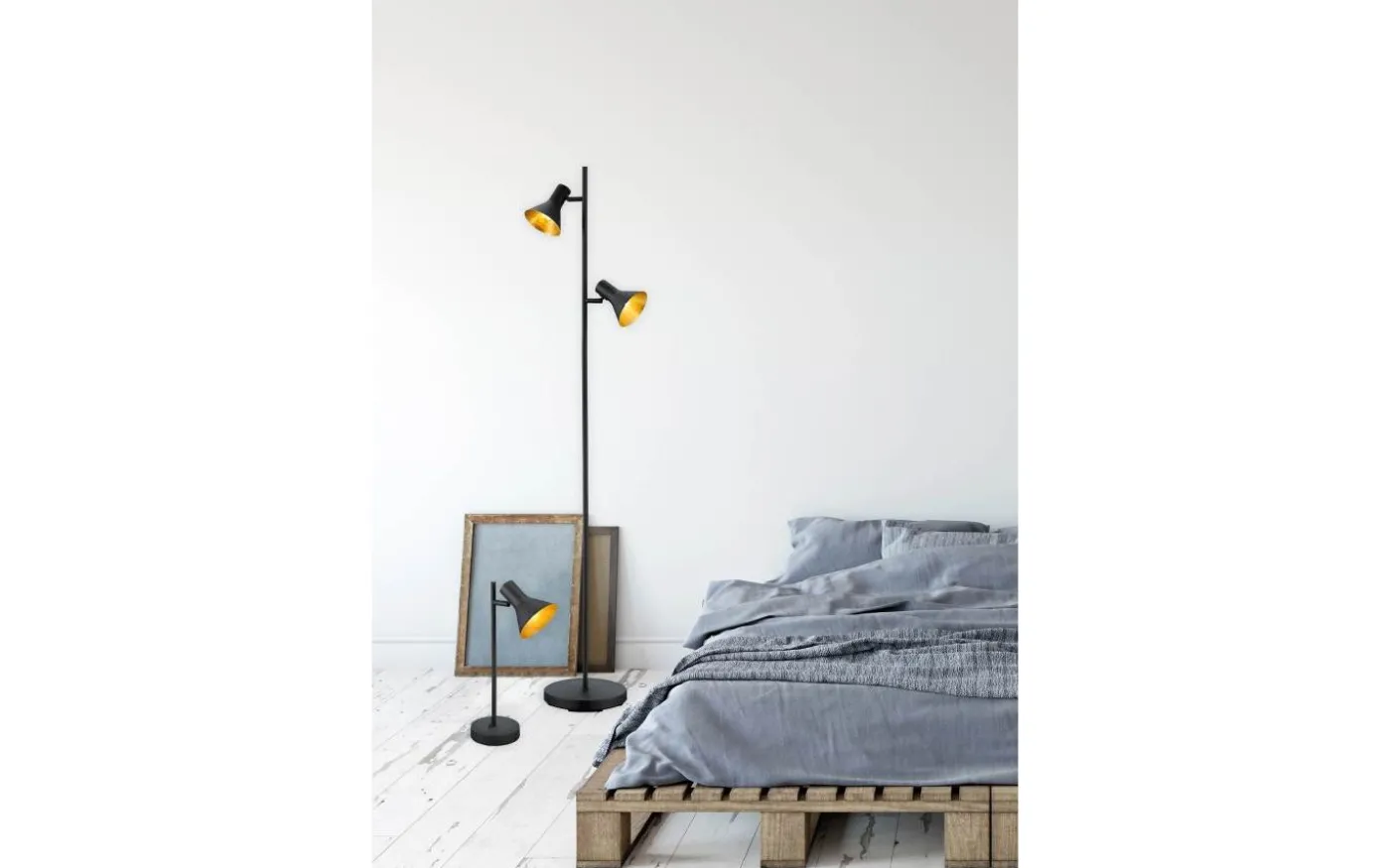 Nina Golvlampa 2xE14 svart