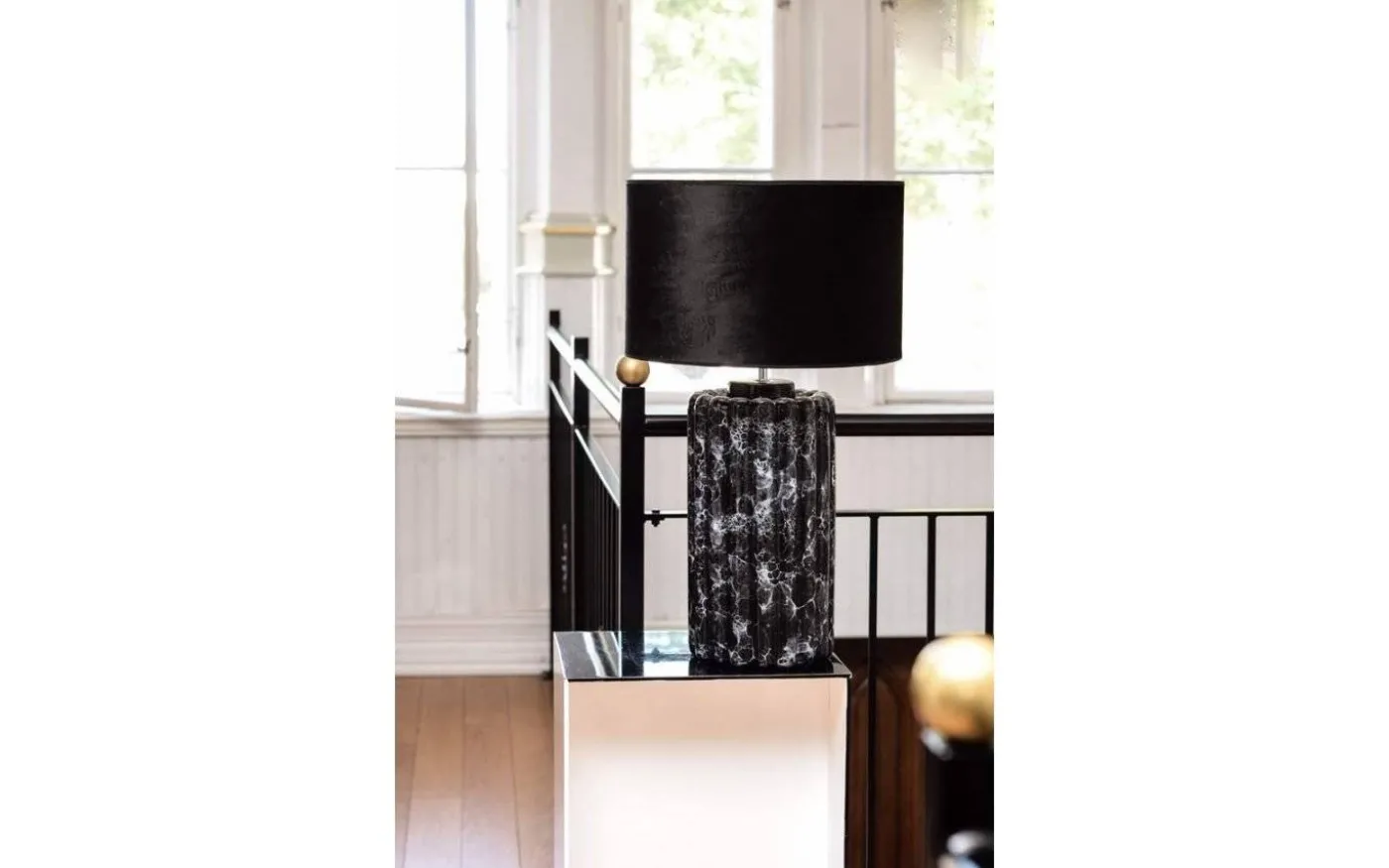 Odessa Lampfot 49cm Black Marble
