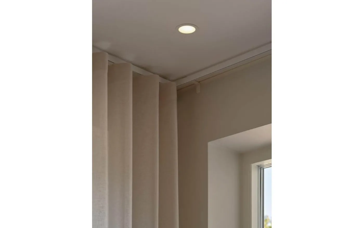 Olea Spotlight LED 2700K 4,4W Vit IP65 3-Pack