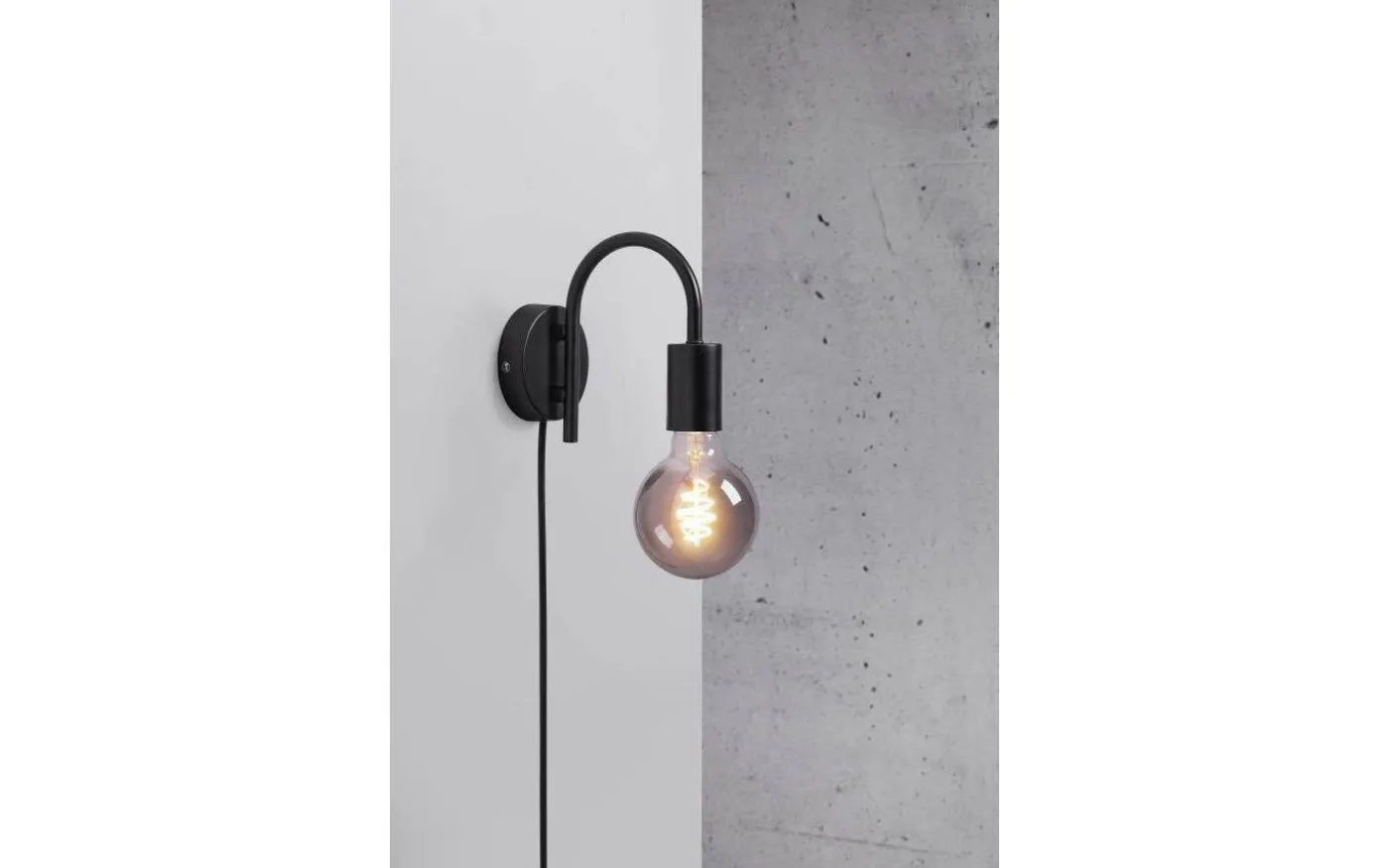 Paco Vägglampa Svart