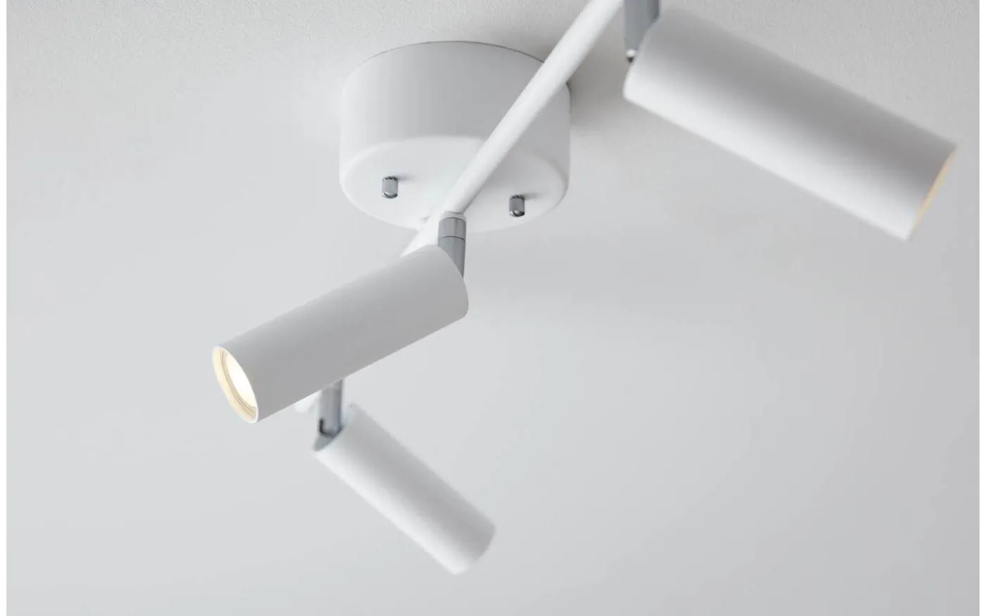 Pipeline Takspotlight 66cm 3L Mattvit