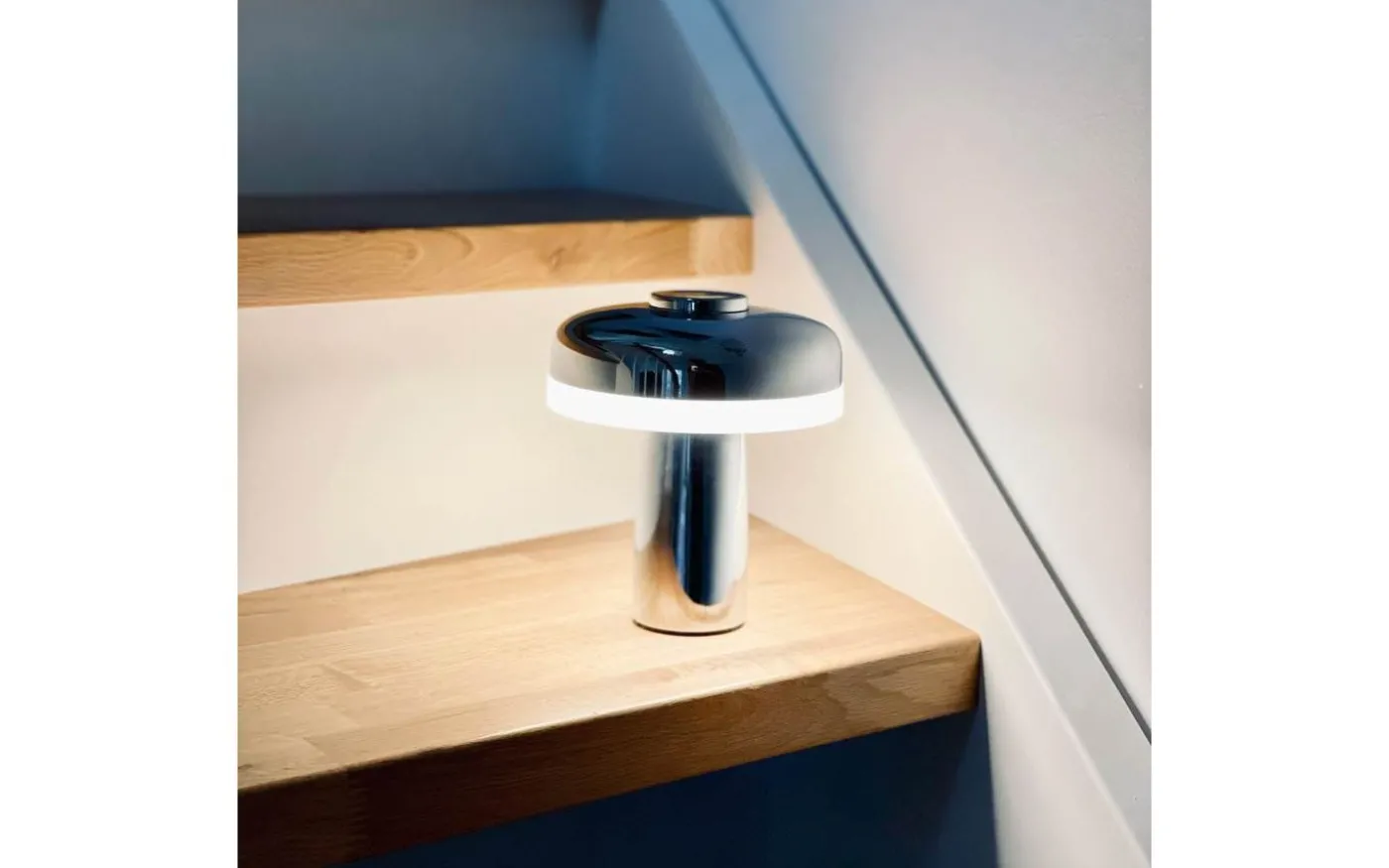 Porter Uppladdningsbar Bordslampa 16,5cm Krom