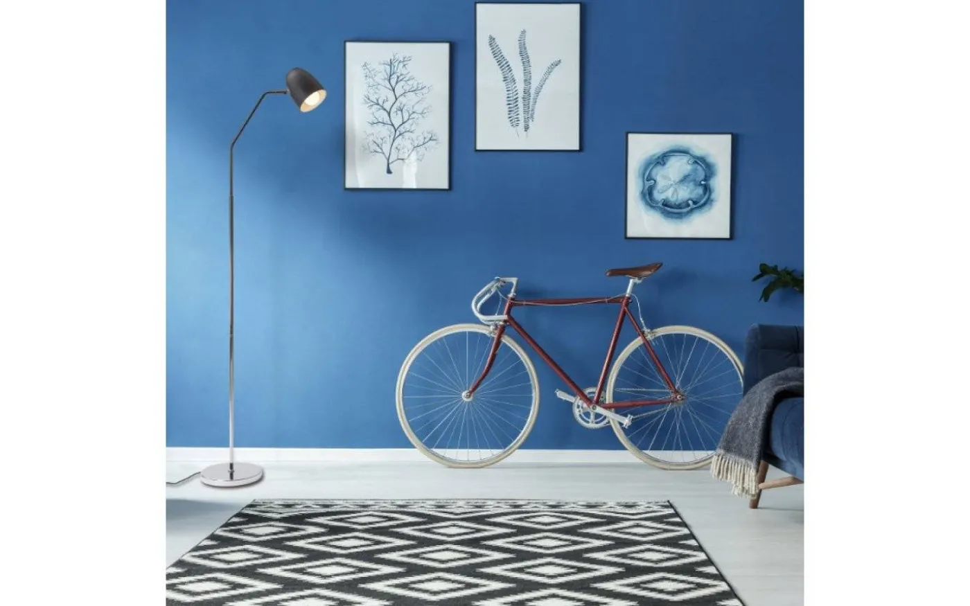 Pragma Golvlampa 160cm Svart/Krom E27