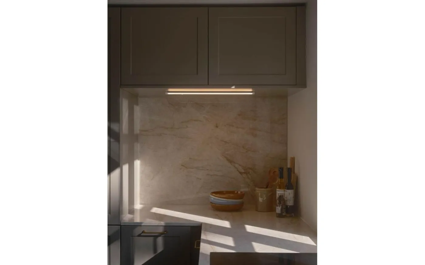 Preston Bänkarmatur 55cm LED 3000K/4000K 8W Vit