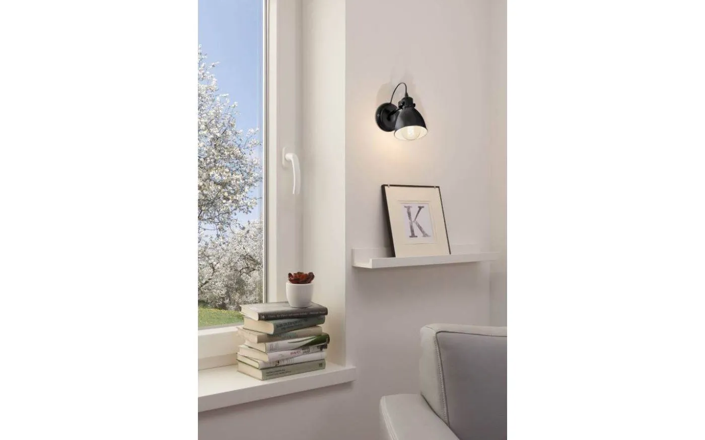 Priddy Vägglampa Svart