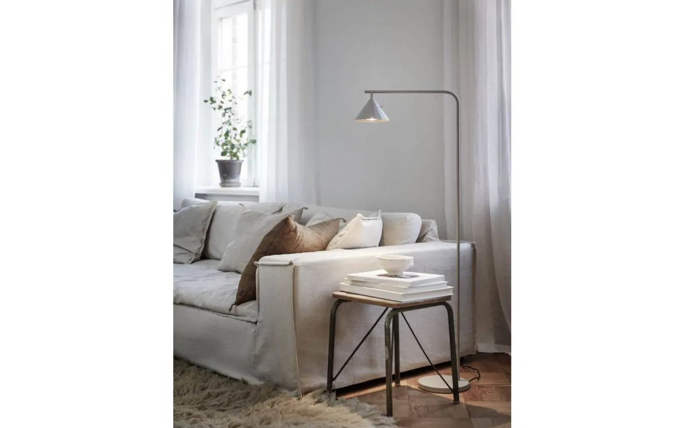 Rain Golvlampa 130cm Grå