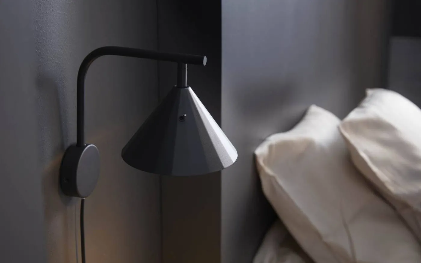 Rain Vägglampa Svart