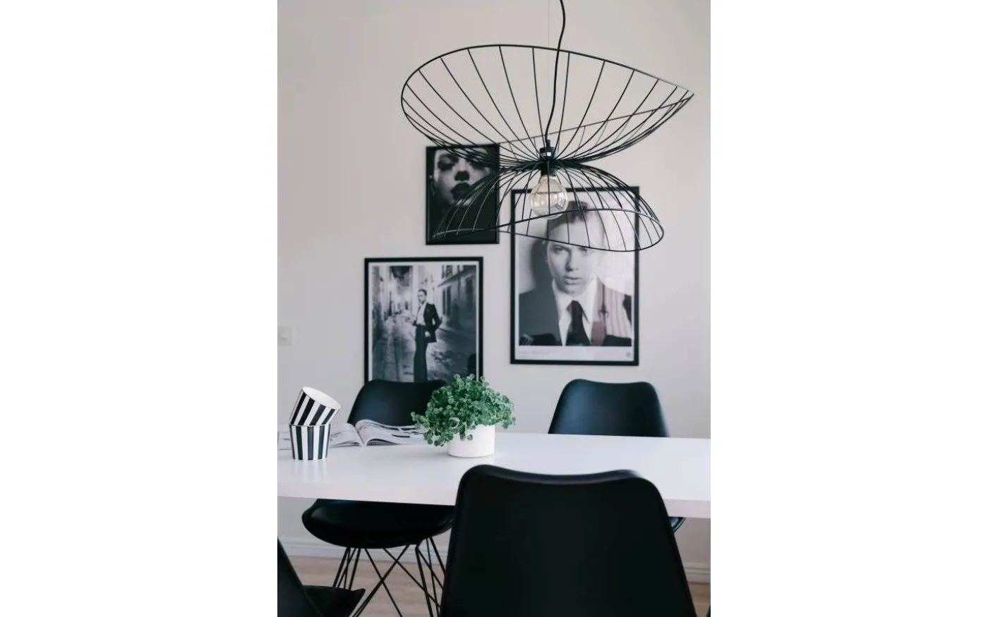 Ray Taklampa Svart 70cm