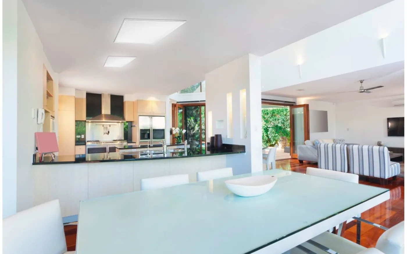 Salobrena LED-Panel 62x62cm utv/inf LED 4000K 35W Vit (Ej standardmått i Sverige)