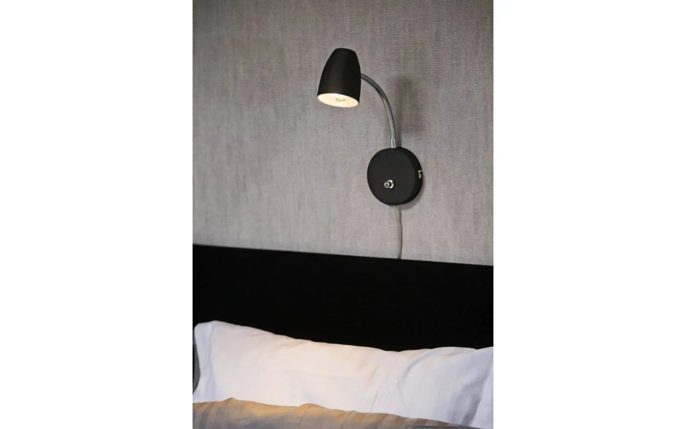 Sandnes Vägglampa 1L Svart