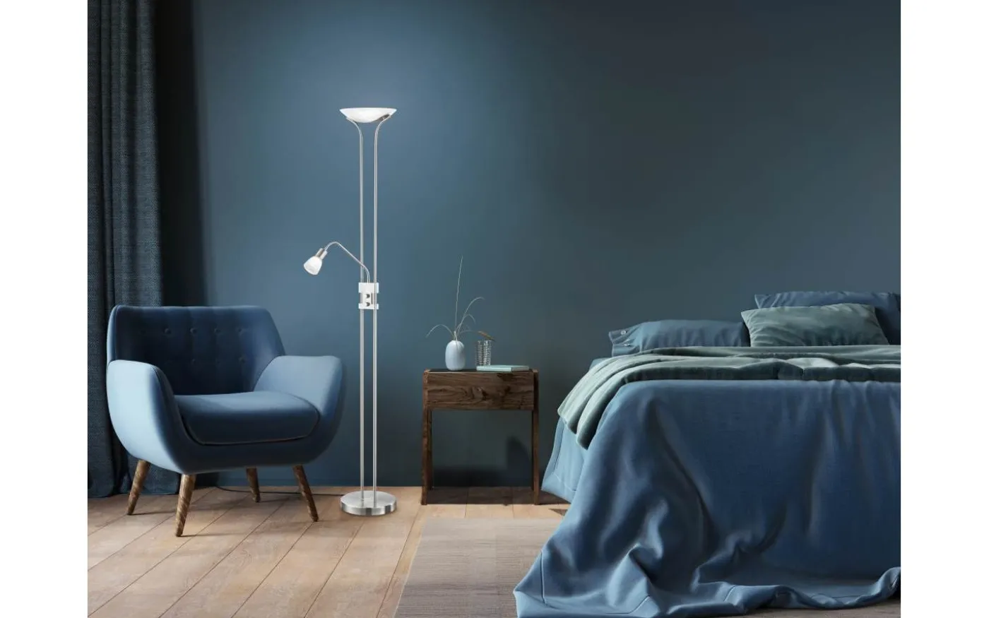 Santo II Golvlampa LED uplight i borstat stål