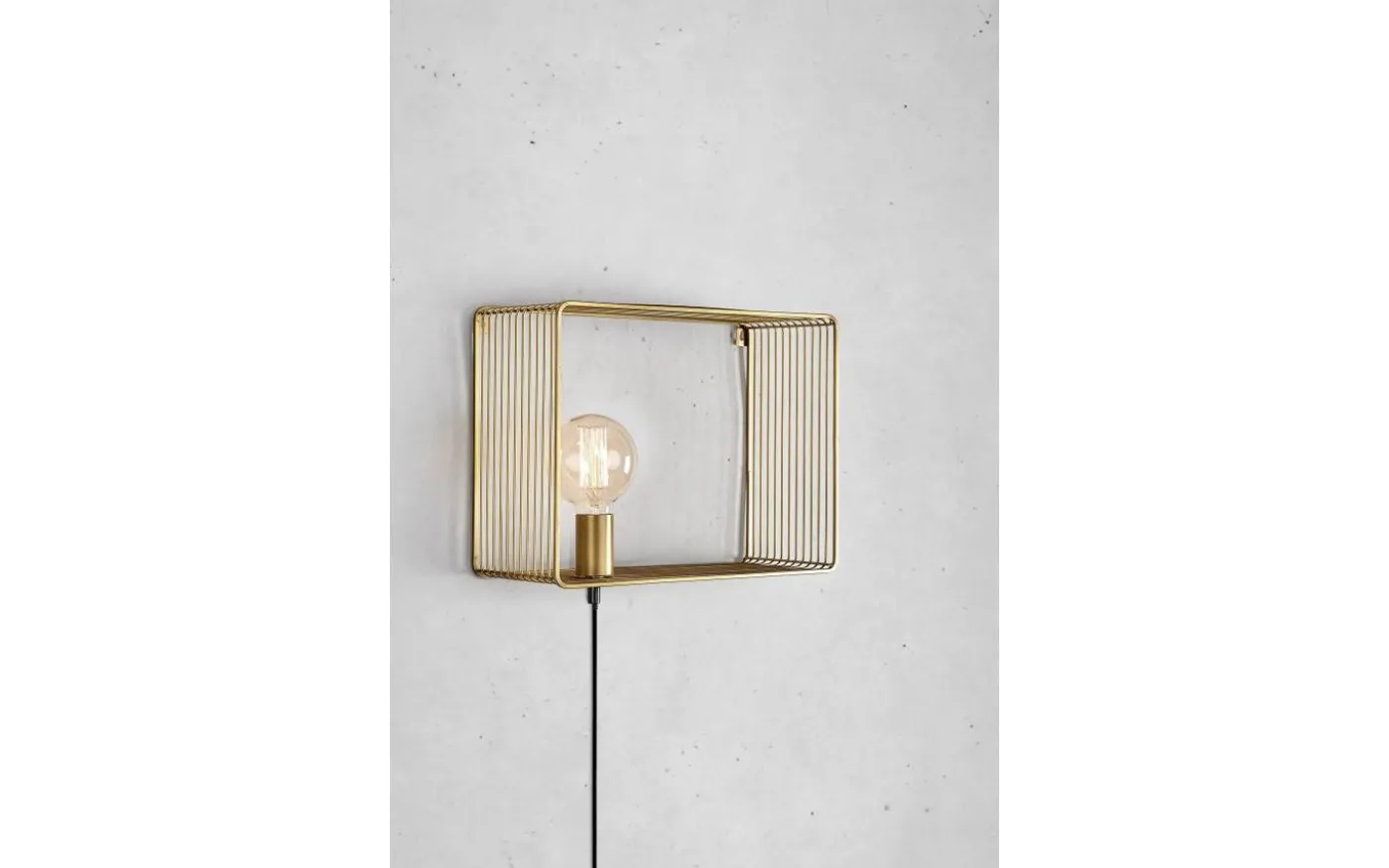 Shelf Vägglampa Guld