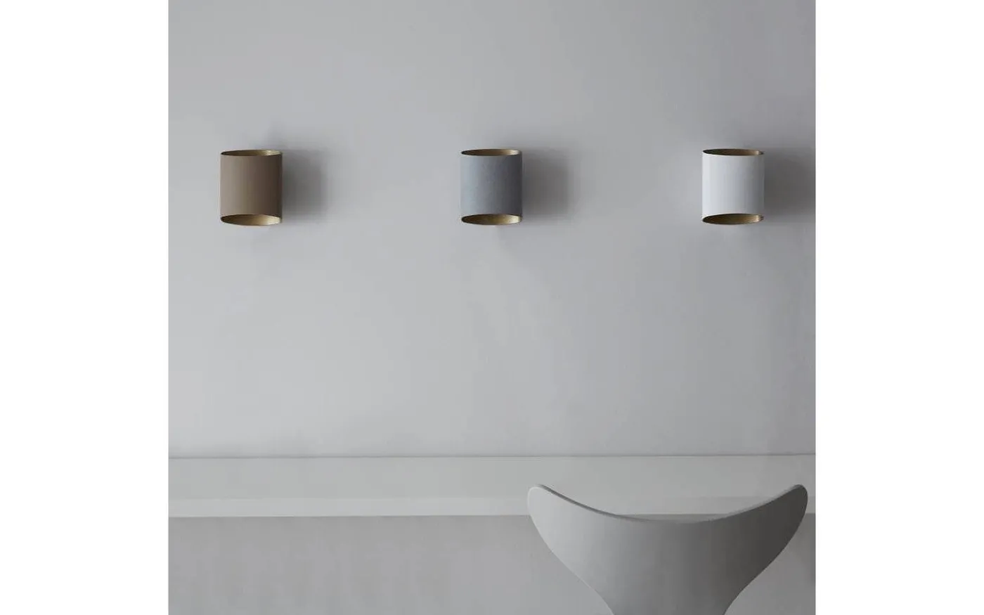 Sinne Vägglampa 17cm Vit/Mässing