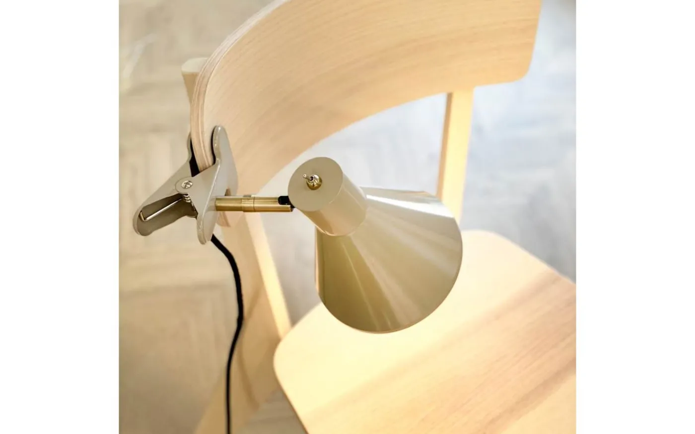 Sleep Klämlampa Blank Beige/Antikmässing