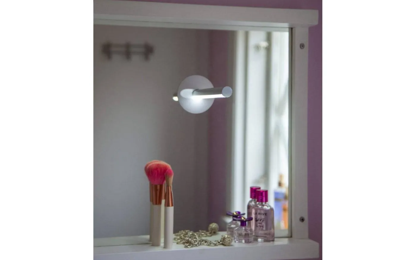 Sminklampa LED Batteridriven med 3-Steg Dim