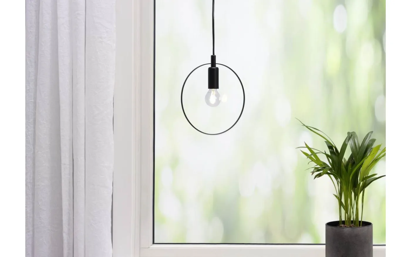 Spartan Ringo Fönsterlampa 20cm Svart