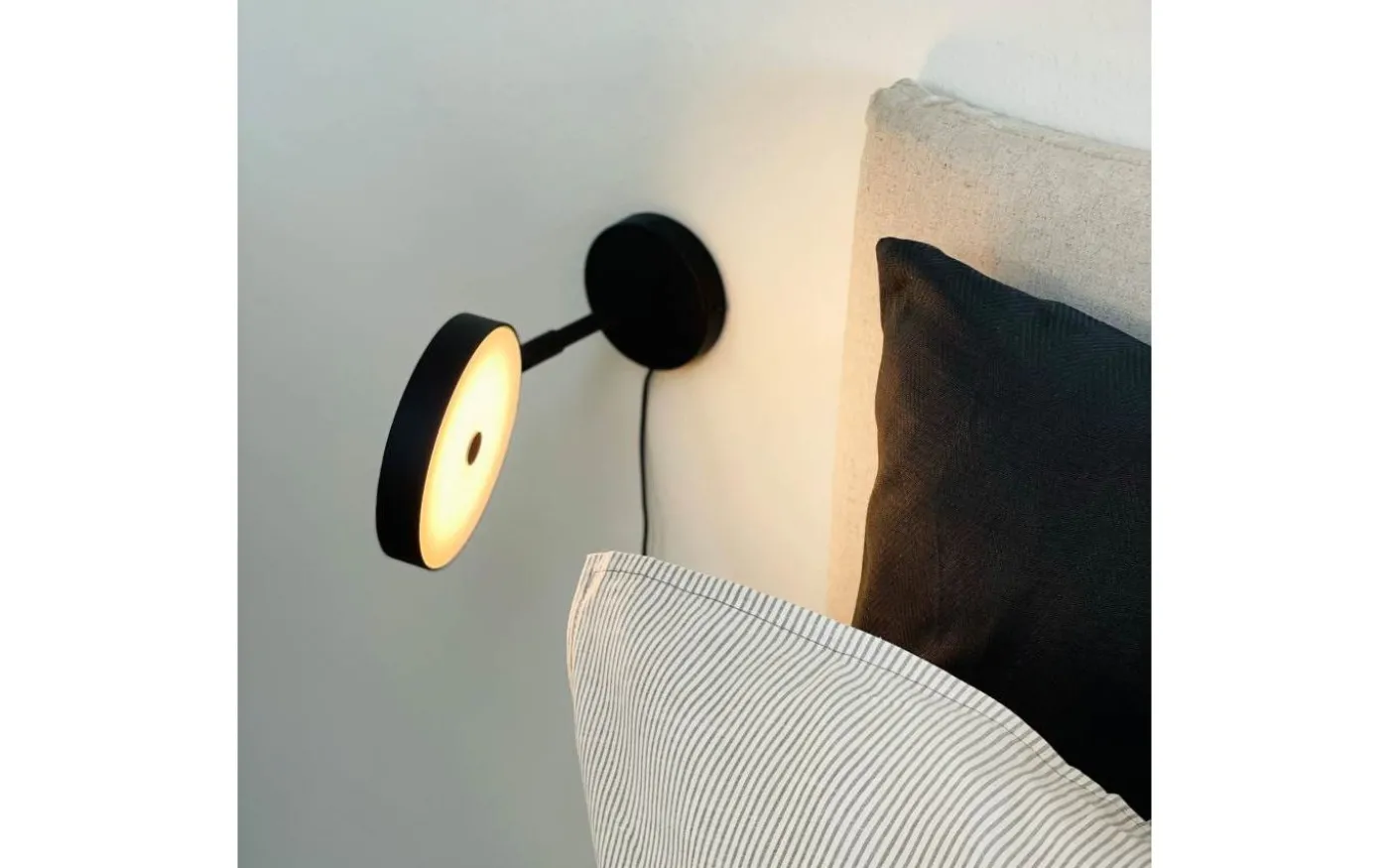 Starlight Vägglampa LED 3000K 4,5W Svart