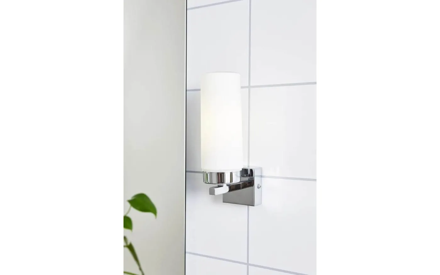 Stella Vägglampa 21cm Krom/Vit IP44