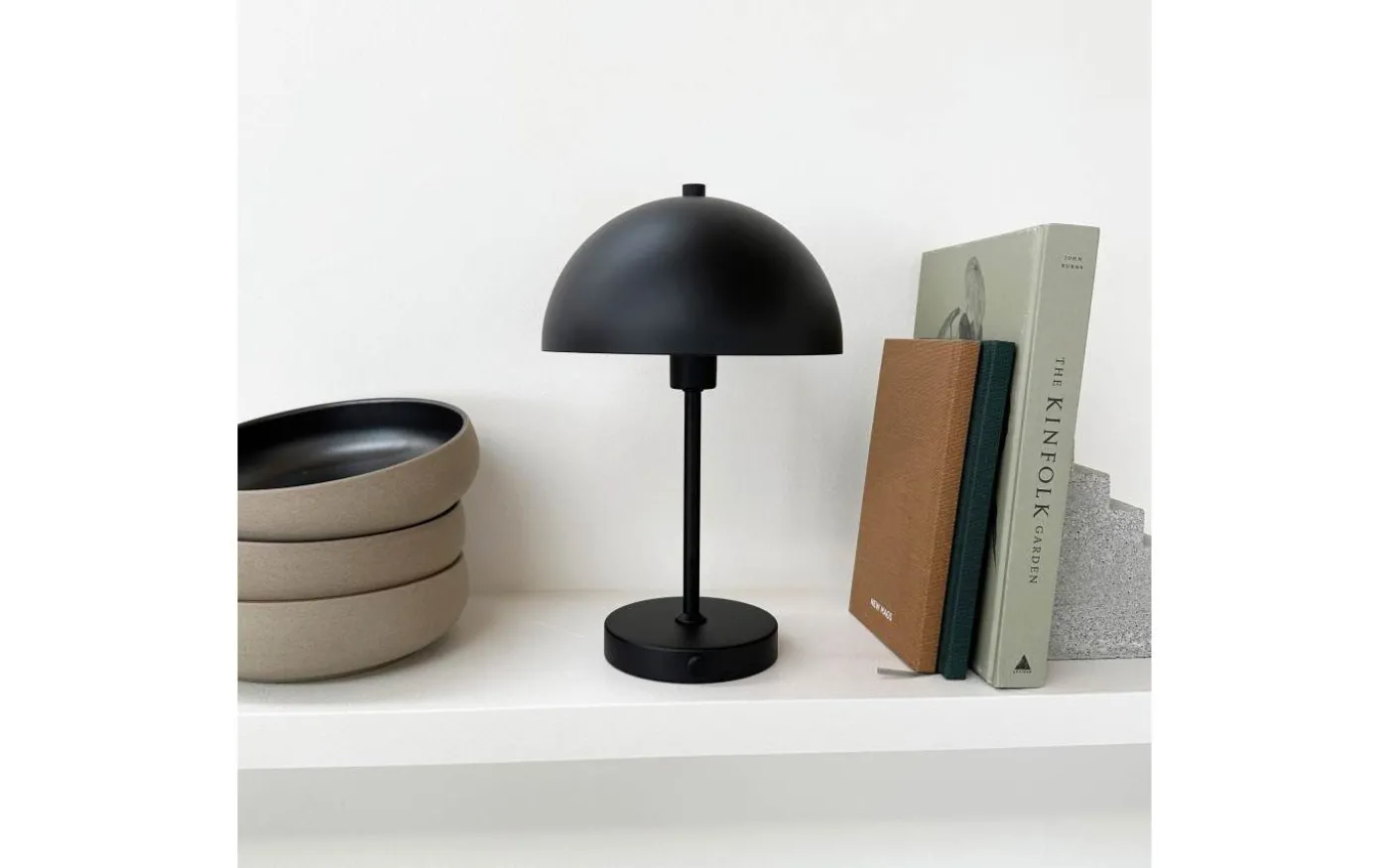 Stockholm Uppladdningsbar Bordslampa 30cm Svart