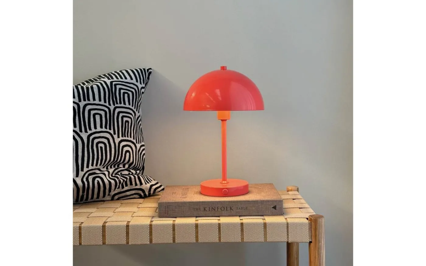 Stockholm Uppladdningsbar Bordslampa 30cm Shiny Melon