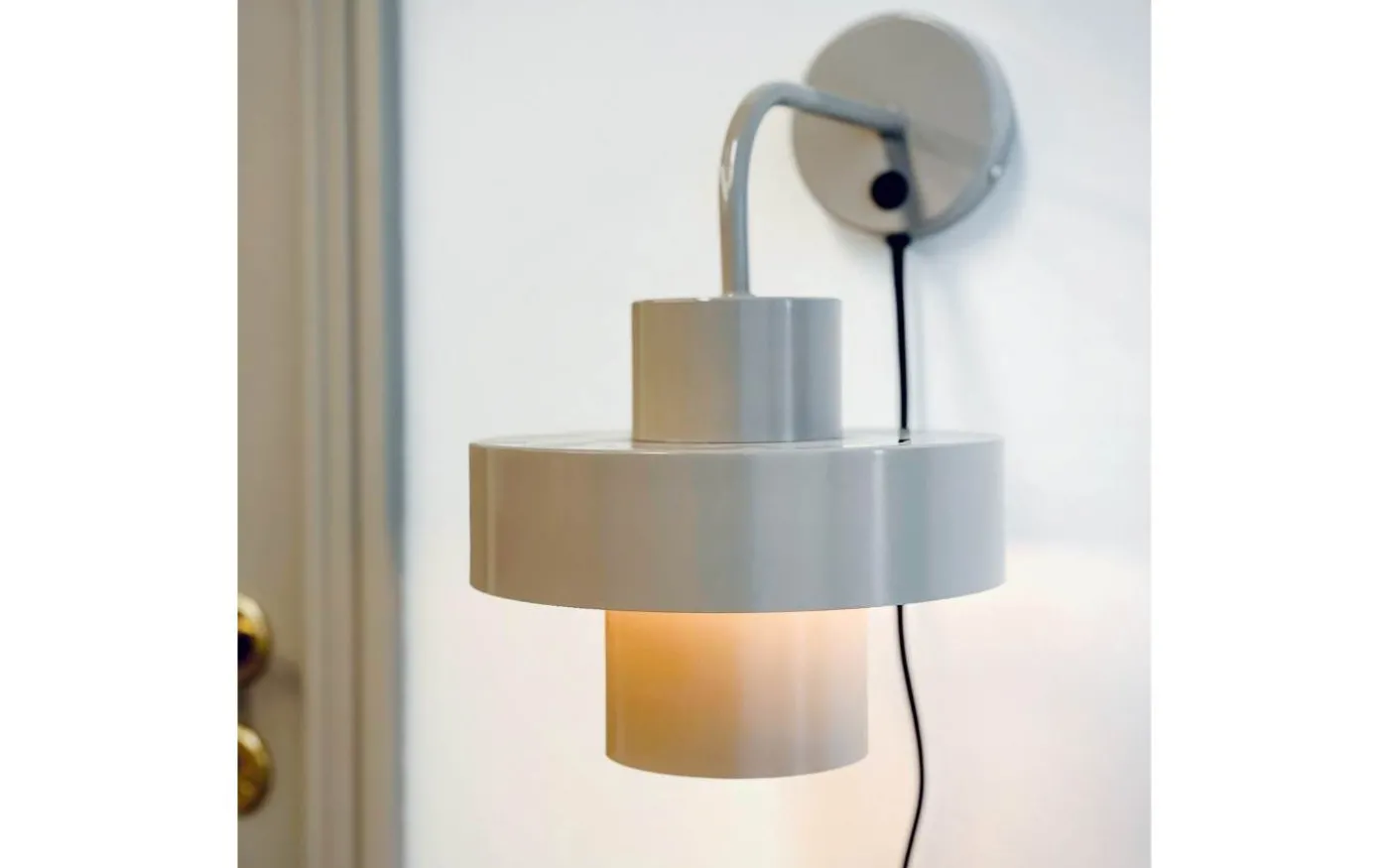 Stoke Vägglampa Grå