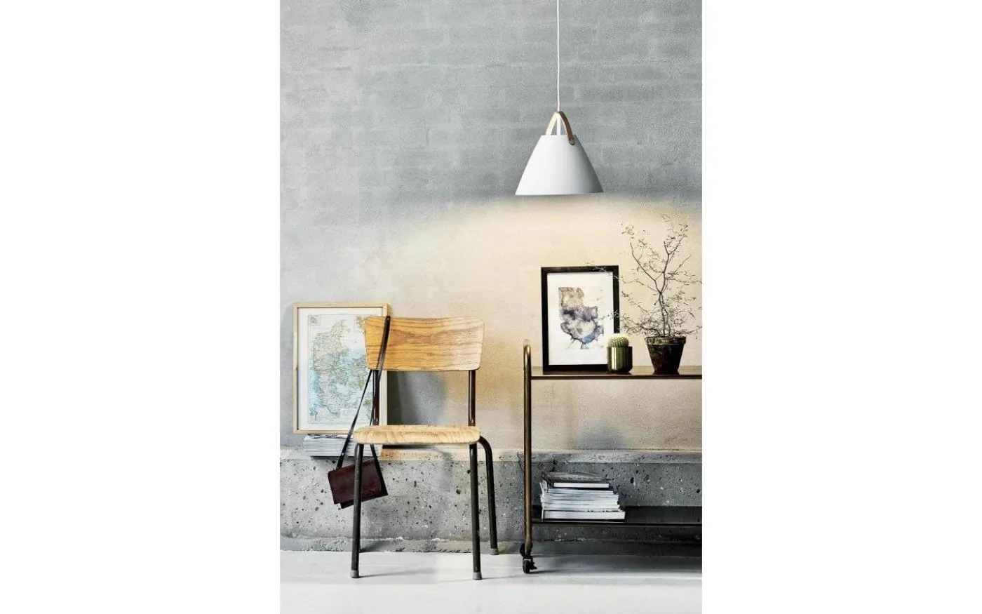 Strap Taklampa 27cm Vit