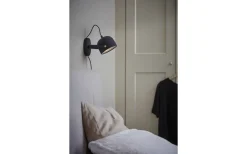 Svejk Vägglampa Svart 13 cm